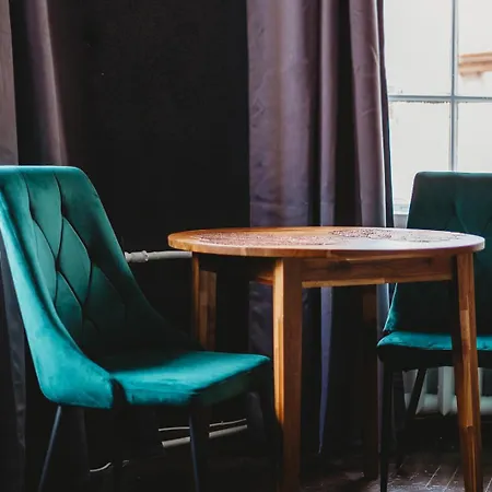 4 Bedroom Old Town - 3 Bathrooms Lejlighed