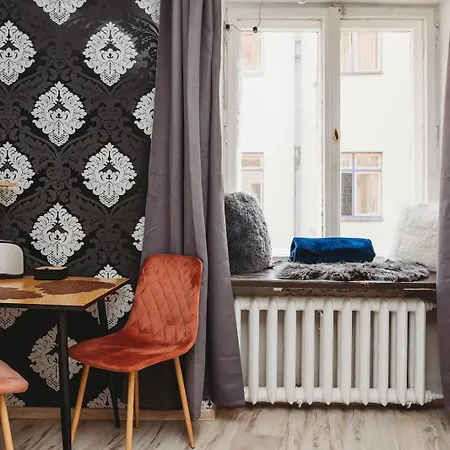 4 Bedroom Old Town - 3 Bathrooms *