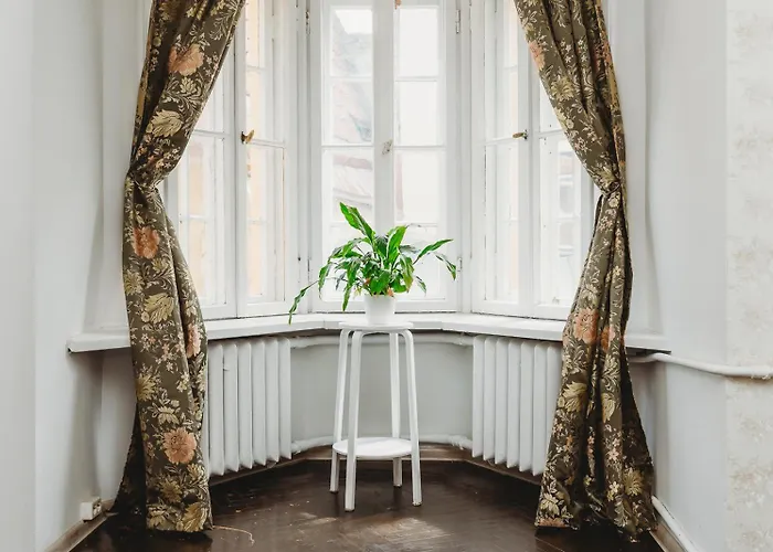 Apartment 4 Bedroom Old Town - 3 Bathrooms