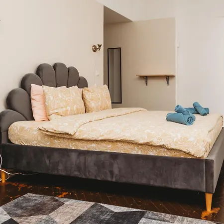 Apartmán 4 Bedroom Old Town - 3 Bathrooms