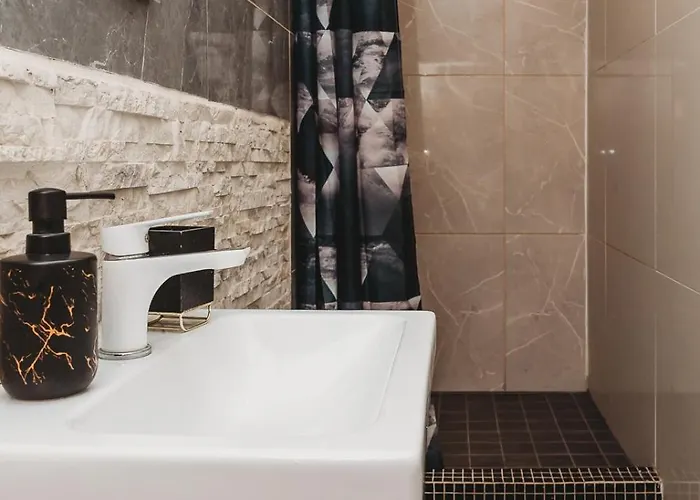 Apartament 4 Bedroom Old Town - 3 Bathrooms *